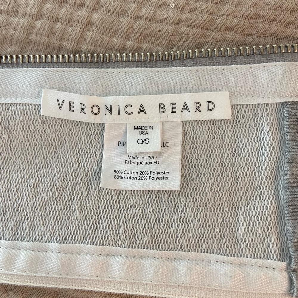 Veronica Beard Gray sweatshirt dickie insert
